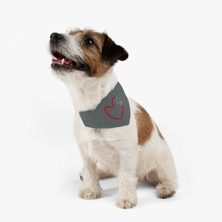 Dog wearing the Live, Love, Beagle Dog Collar Bandana in Grey. The Live, Love, Beagle design features a heart with a paw print. Comes with black adjustable collar. 