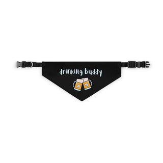 Beagle-Thirty Mugs Dog Collar Bandana in Black. The Beagle-Thirty Mugs design features two dog adorned mugs clinking with the saying "Drinking buddy" above it. Comes with adjustable black collar.