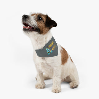 Dog wearing Beagle-Thirty Mugs Dog Collar Bandana in Grey. The Beagle-Thirty Mugs design features two dog paw labeled bottles clinking with the saying "Drinking buddy". Comes with adjustable black collar.