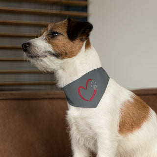 Dog wearing the Live, Love, Beagle Dog Collar Bandana in Grey. The Live, Love, Beagle design features a heart with a paw print. Comes with black adjustable collar. 